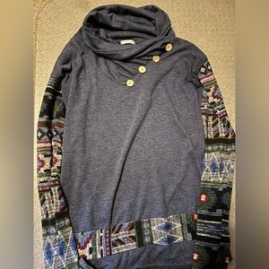 12PM by Mon Ami Long sleeve Shirt / Sweater Size S